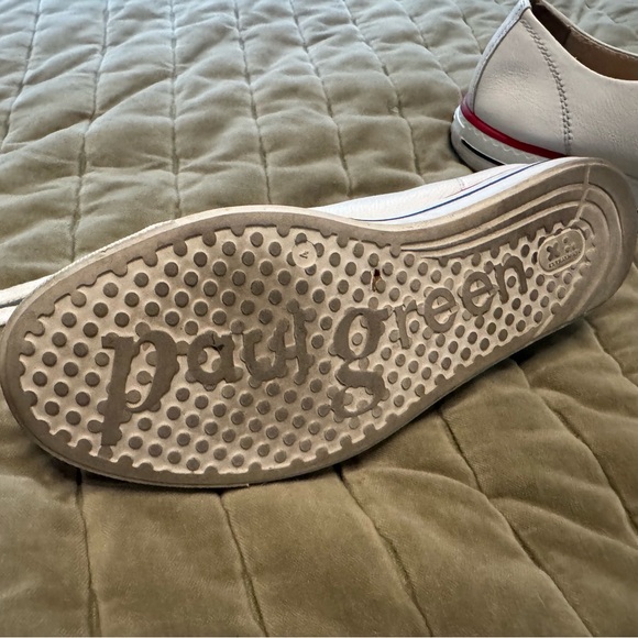Paul Green White Leather Sneakers with Red and Blue Accents - Picture 2 of 4